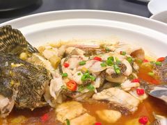 -忆江南·临江鱼馆