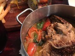 绿咖喱鸡肉饭-羽深肉铺 Steak & Wine