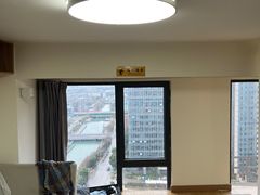 -乐嗨公寓(苏州火车站店)