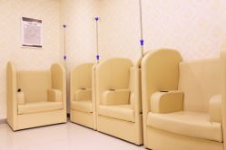 门面-新生植发·植养护一体