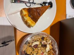 -西西弗书店&矢量咖啡(凯德晶萃广场店)