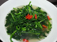 -张家卫·阳江菜·小海鲜(肥婆湾桥店)