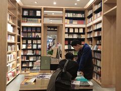 -覔书店(壹方城店)