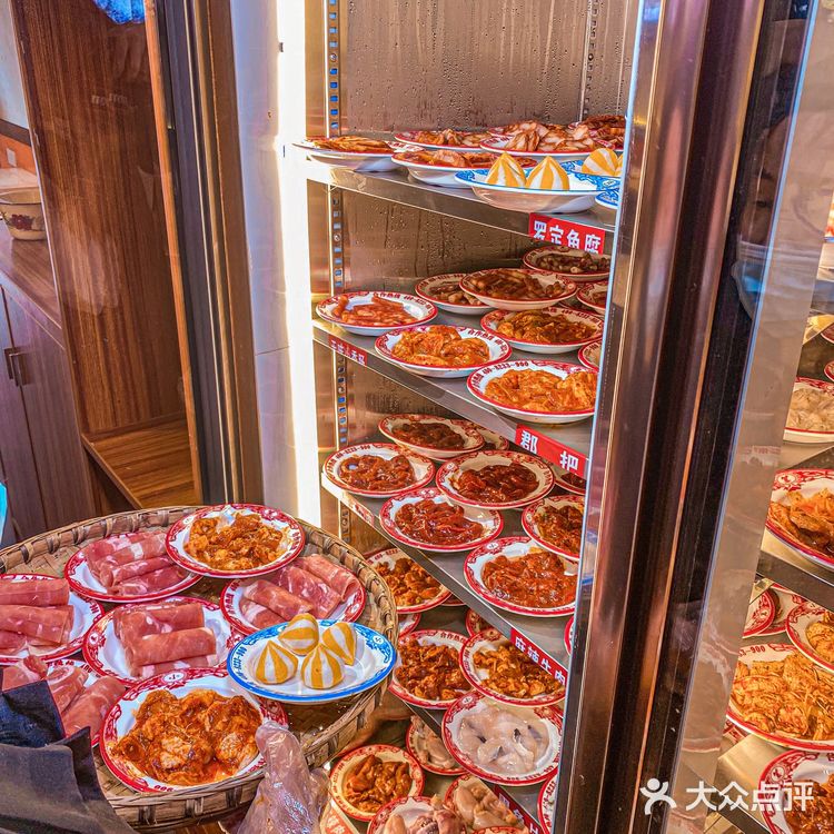 🆘谁能拒绝一盆麻辣鲜香的麻辣烫