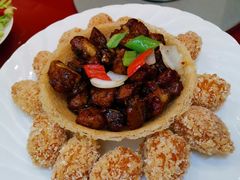 百花酿蟹钳拼蜜椒骨-御彩酒家(东风东路店)