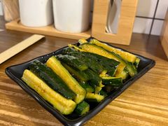 -醉牛腩·面小馆