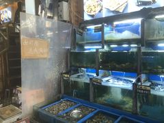 -老东镇啤酒屋海鲜加工·蒸汽海鲜·海鲜烧烤(台东店)