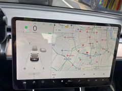 -TESLA 特斯拉(上海太古汇体验店)