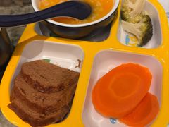 -绿茶餐厅(成都大悦城店)