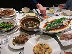 -贝勒爷·酥不腻烤鸭