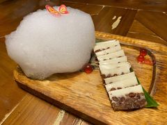 泡沫椰奶红豆糕-雀舞云南菜(天津天河城购物中心店)