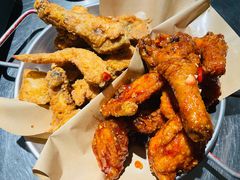 炸鸡翅一半一半-富乐满韩国正宗炸鸡韩国料理(虹泉路店)