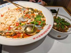 -坛宗剁椒鱼头(河西王府井店)