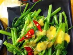 -牛车水美食街