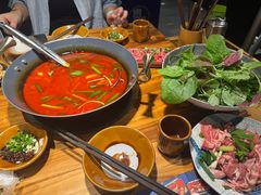 -贵厨酸汤牛肉(小十字店)