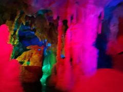 -泰安地下龙宫景区