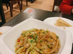 湖南炒粉-湘肠香火锅店(团结湖店)