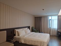 -汉庭(上海虹桥机场新店)