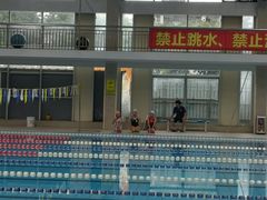 -奥冠体育华师附中恒温游泳馆