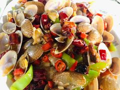 -四川小胡子海鲜(丁村万人海鲜广场店)