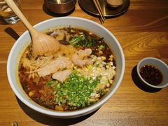 小锅米线-SHAN山(前滩太古里店)