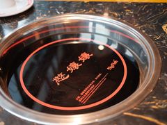 -憨孃孃·重庆老火锅(红山黑金店)