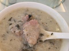 -万山楼海鲜酒家·二十三年老字号
