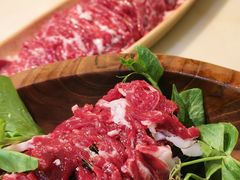 -左庭右院鲜牛肉火锅(浦江欢乐颂店)