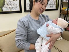 -鲸鱼妈妈月嫂/育婴师定制