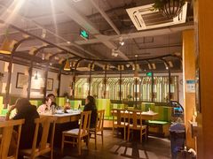 大堂-蛙蛙叫干锅年代(簋街总店)