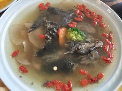 乌骨鸡汤-隐食餐厅(金水湾公馆店)