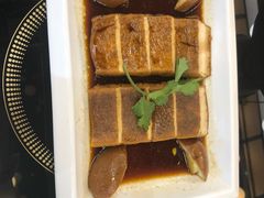卤水豆腐拼蛋-玉兰苑一等茶餐厅