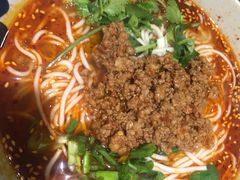 -幺不倒重庆小面(大梁店)