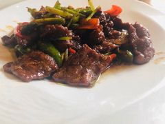 小炒黄牛肉-四季暖堂·融合江浙菜(N1955创业园店)