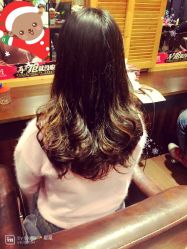 -PE SALON