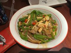 -魏铭鱼头捞饭(晋阳路店)