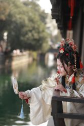 -一揽芳华汉服旗袍体验馆(拙政园店)