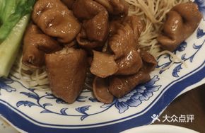 Savory Pig Intestine Noodles