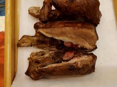 -老谷家黄泥烧鸽子·烧烤