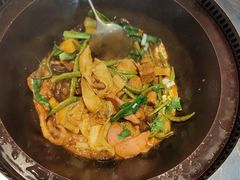 -山河屯铁锅炖·非遗东北菜(南山店)