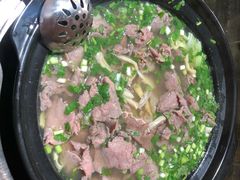 -乐山食古香跷脚牛肉