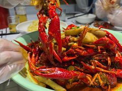 -靓虾二哥长沙地标小龙虾(五一广场店)