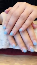 -进巍美甲美睫店