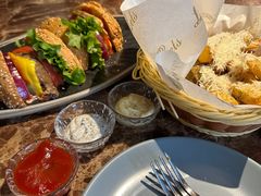-Let'sBURGERplus·非常创意汉堡(三里屯店)