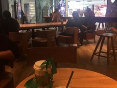 大堂-星巴克臻选(周浦万达店)