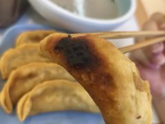 -老新隆牛肉锅贴(新街口店)