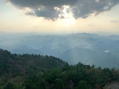 -天姥山