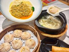 -馋三尺蟹粉小笼(人民广场店)