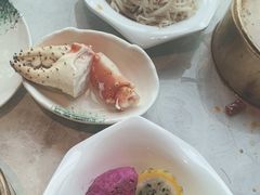 -雍容荟帝王蟹活龙虾展台自助(IFS黑金店)