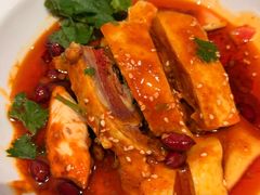 -巷子宽·酸菜鱼(迪士尼小镇店)